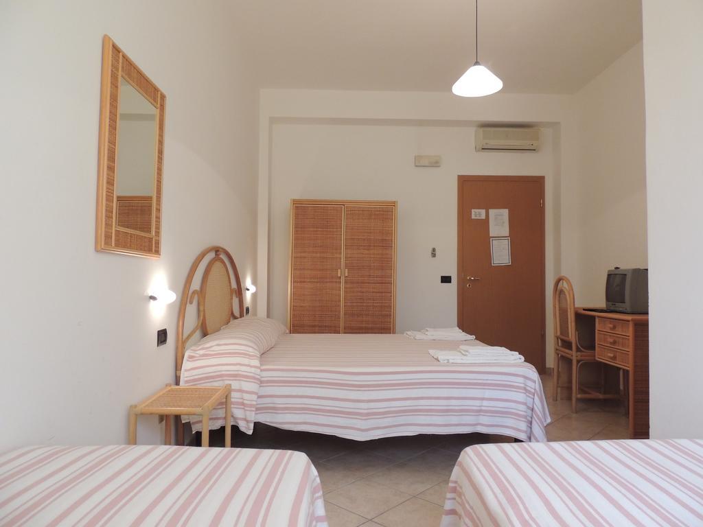 Albergo Il Terrazzino Vibo Valentia Marina Room photo