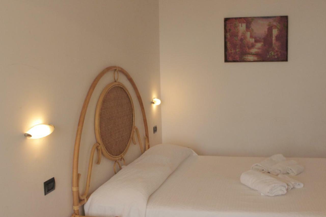 Albergo Il Terrazzino Vibo Valentia Marina Exterior photo
